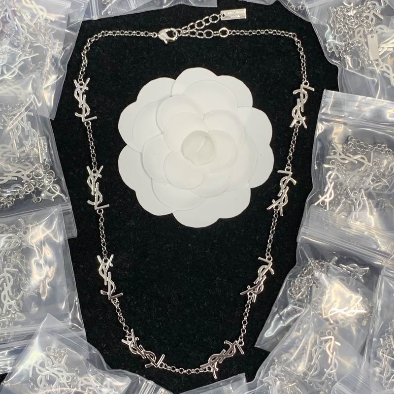 YSL necklace 12lyr19